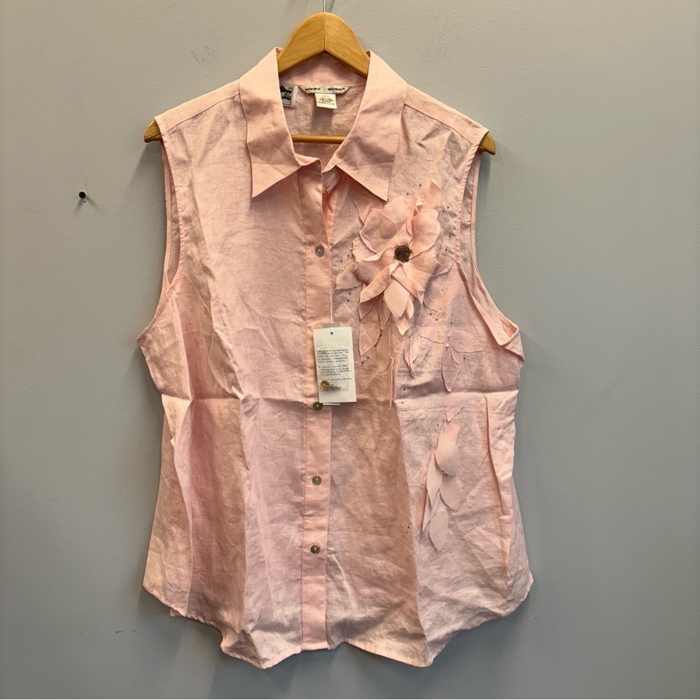 NWT Edward Woman 2X Linen Button Shirt Top Pink Flower appliqué beaded